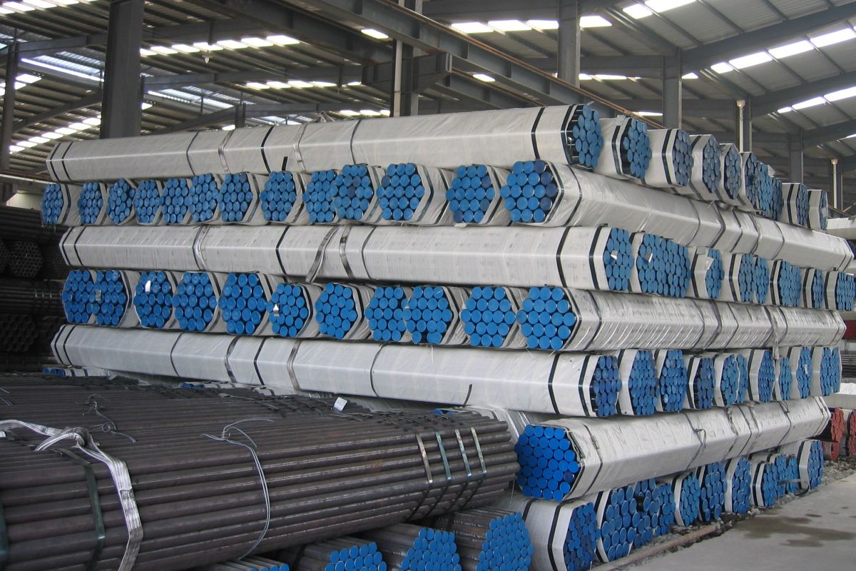Structural seamless steel tubes for construction and engineering