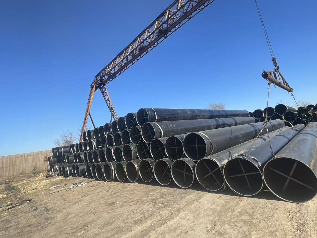 welded-pipes 01